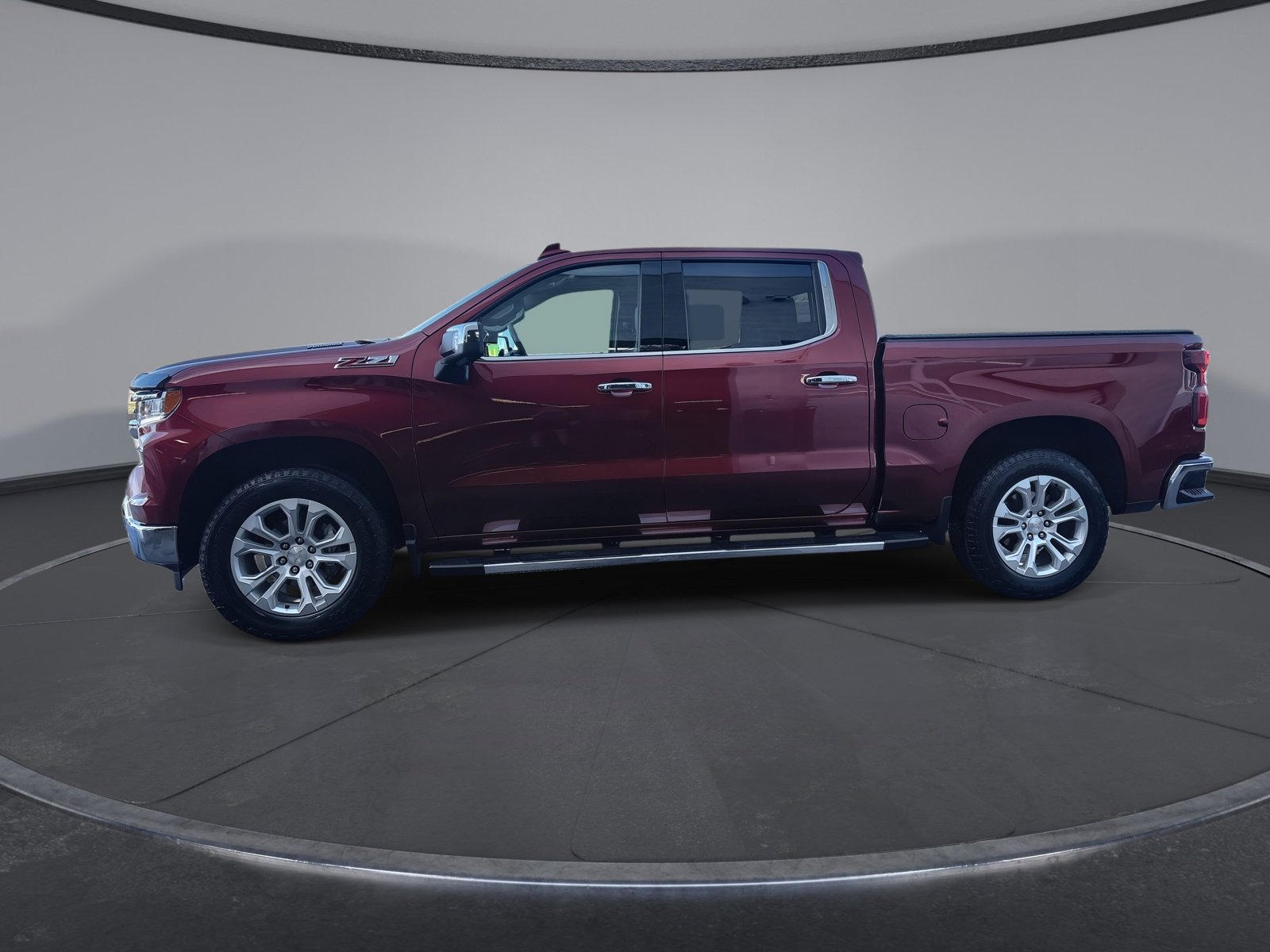 Used 2023 Chevrolet Silverado 1500 LTZ w/ Technology Package image 5