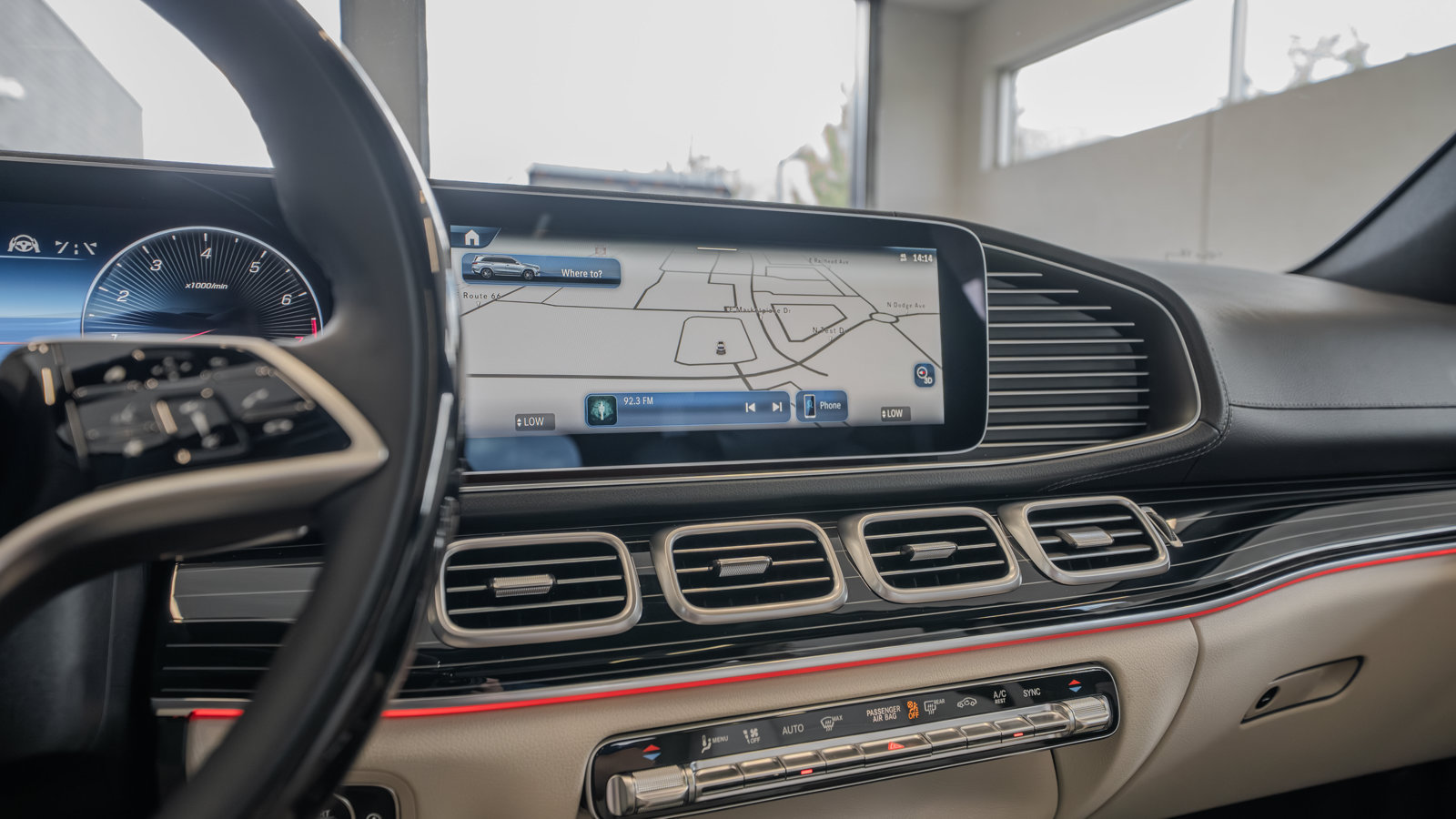 New 2026 Mercedes-Benz GLS 580 4MATIC image 33