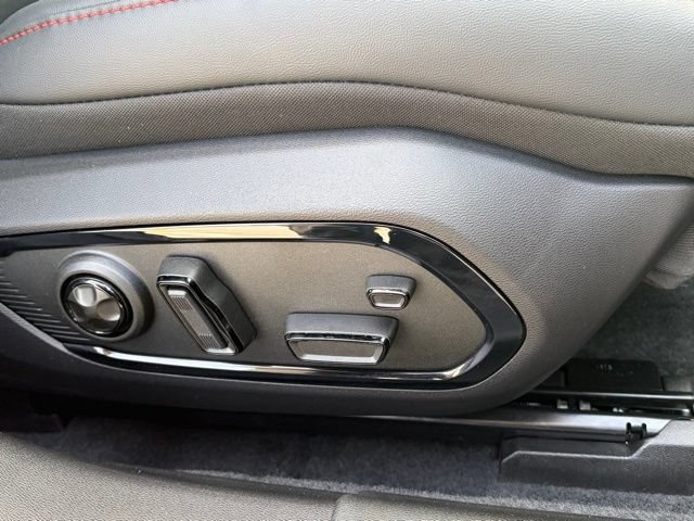New 2026 Dodge Charger R/T AWD/4WD image 33
