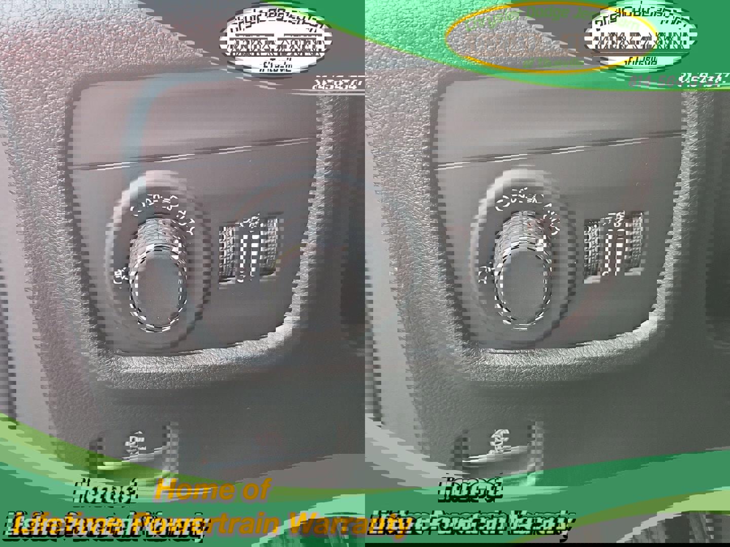 New 2025 Jeep Grand Cherokee Laredo X image 4