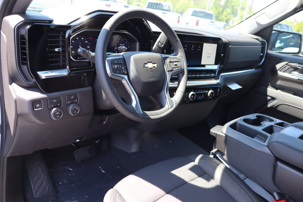 New 2026 Chevrolet Silverado 1500 LT AWD/4WD image 6