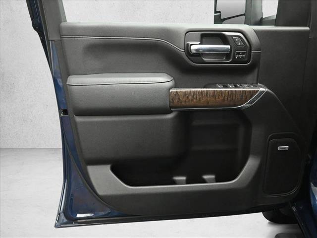 Used 2020 GMC Sierra 2500 Denali w/ Denali Ultimate Package image 19