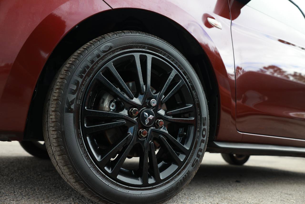 Used 2020 Mitsubishi Mirage LE image 25