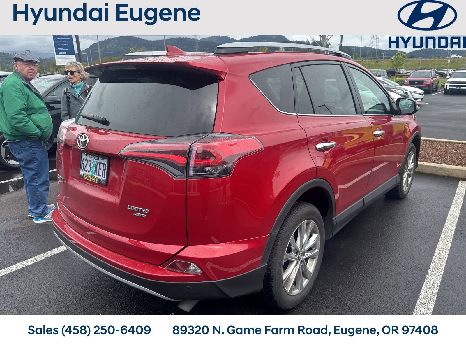 Used 2017 Toyota RAV4 Limited w/ Advanced Technology Package AWD/4WD image 6
