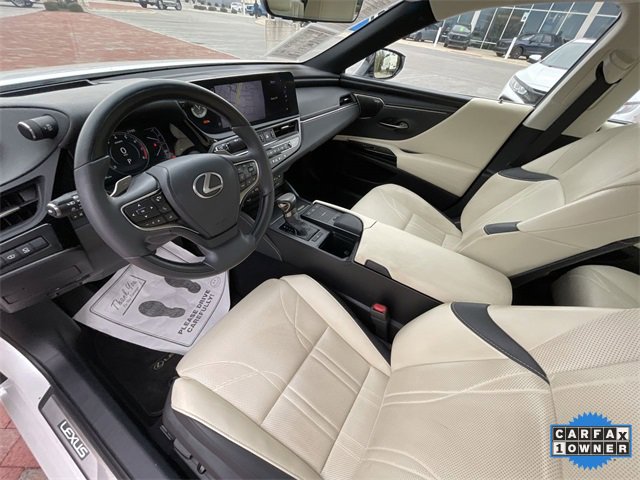 Used 2022 Lexus ES 350 Ultra Luxury image 12