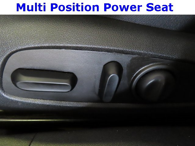 Used 2023 Chevrolet Malibu LT image 18