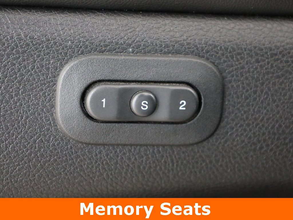 Used 2018 Jeep Grand Cherokee Limited w/ Luxury Group II image 6