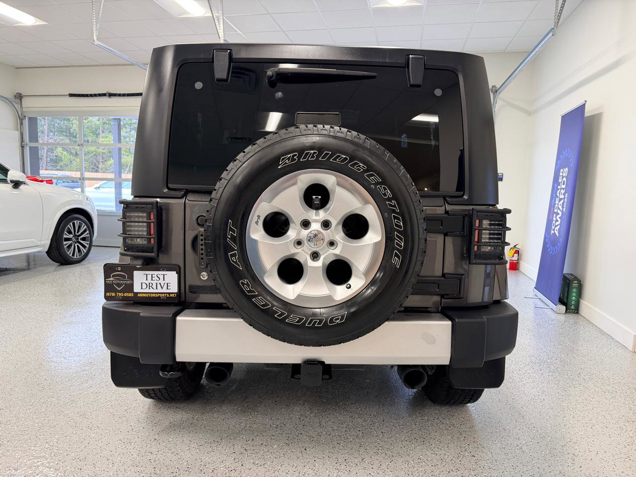 Used 2014 Jeep Wrangler Sahara w/ Connectivity Group AWD/4WD image 7