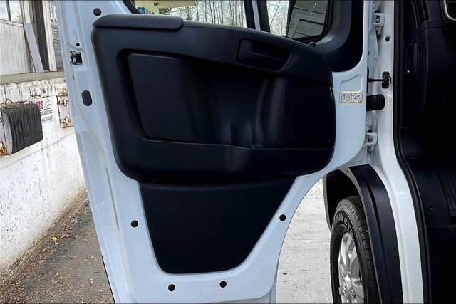 New 2025 RAM ProMaster 2500 w/ Quick Order Package 22G SLT image 18