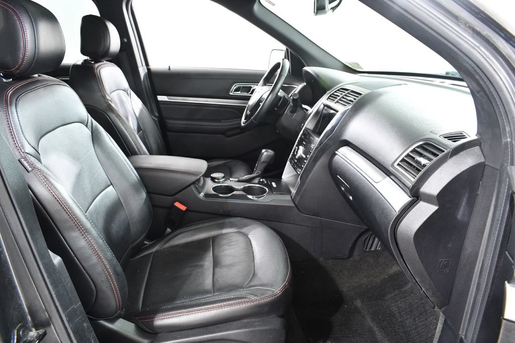 Used 2017 Ford Explorer Sport w/ Equipment Group 401A AWD/4WD image 10