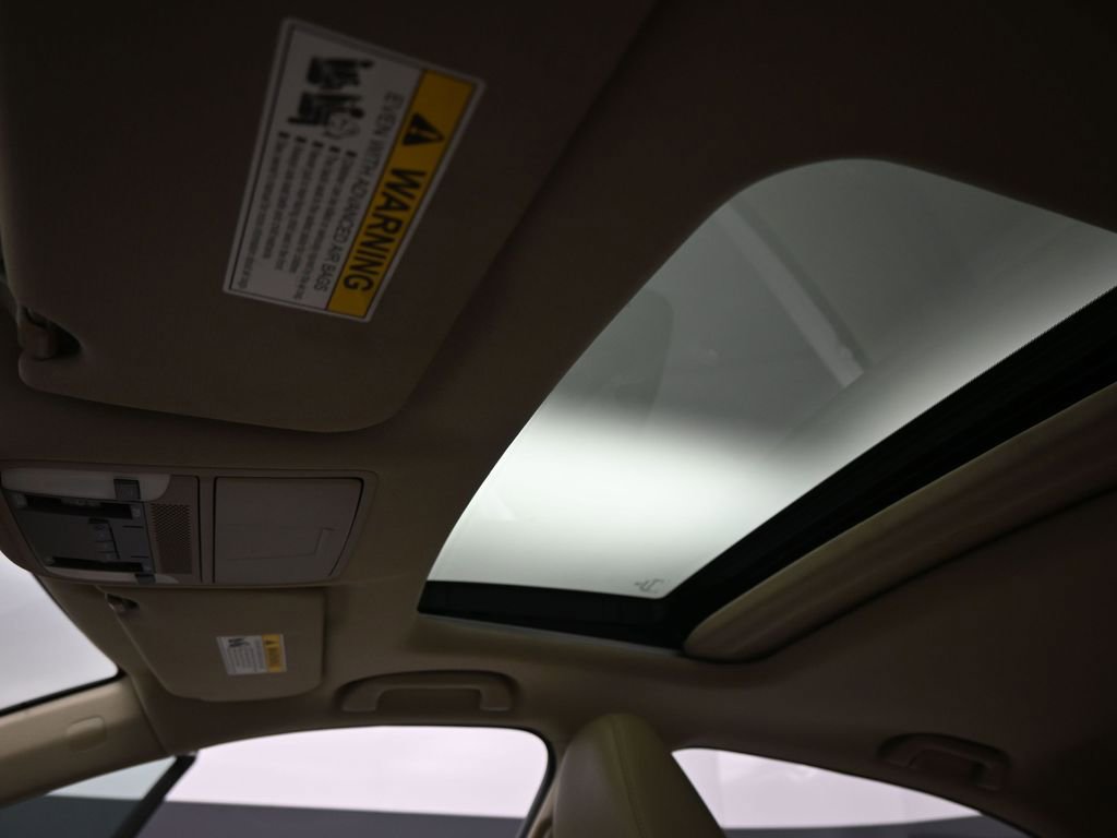 Used 2019 Acura TLX FWD image 18