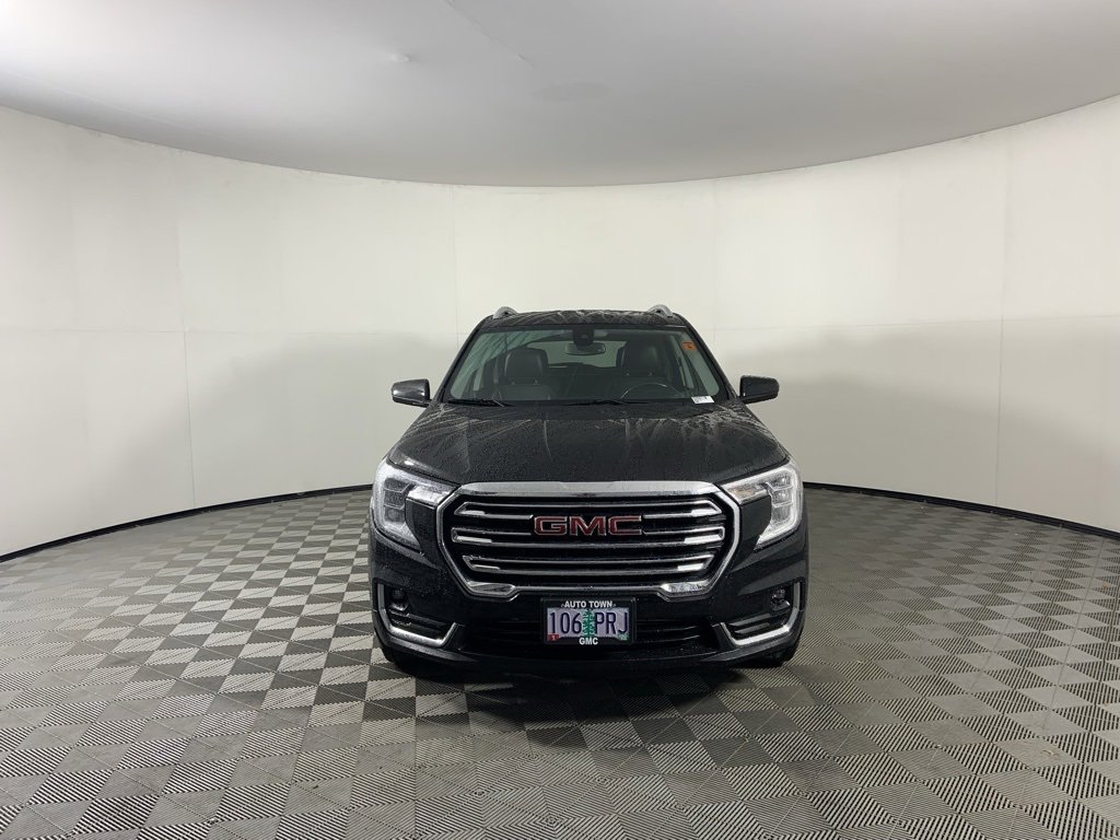 Used 2022 GMC Terrain SLT image 4