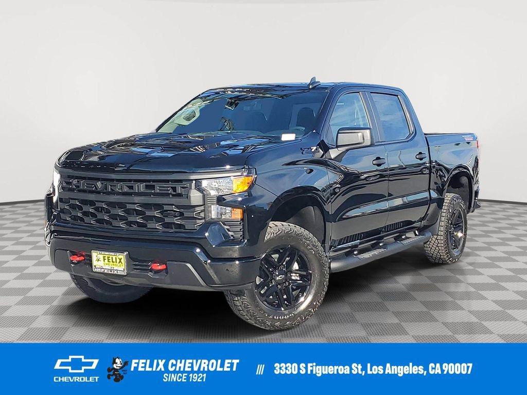 New 2026 Chevrolet Silverado 1500 Custom Trail Boss w/ LPO, Dark Essentials Package