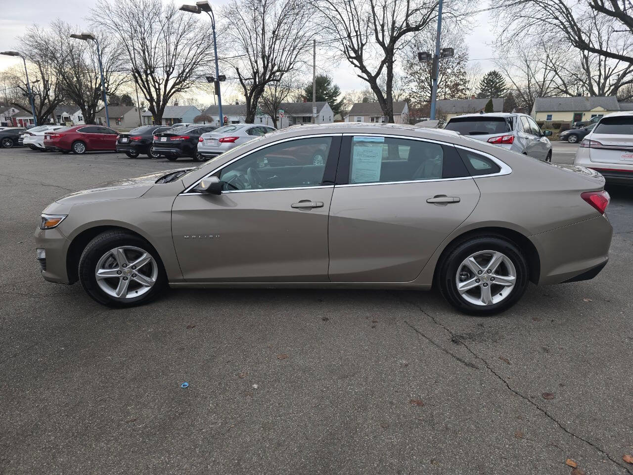 Used 2022 Chevrolet Malibu LT image 4