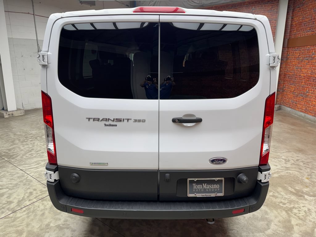 Used 2024 Ford Transit 350 XLT RWD image 4