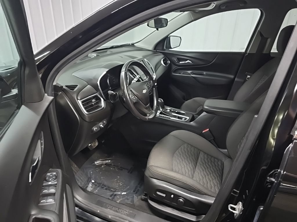 Used 2020 Chevrolet Equinox LT AWD/4WD image 28