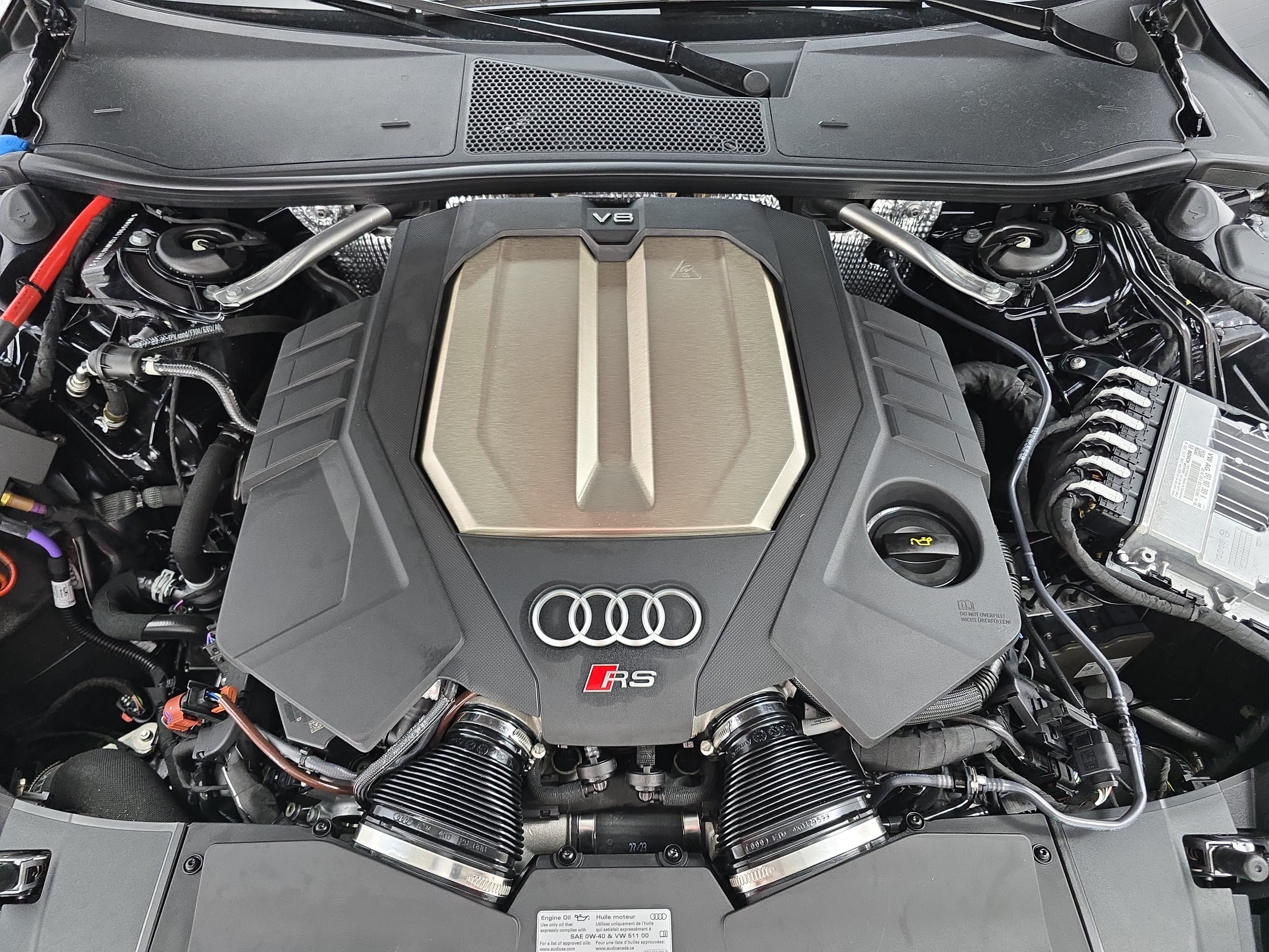 Used 2024 Audi RS 7 Performance AWD/4WD image 31