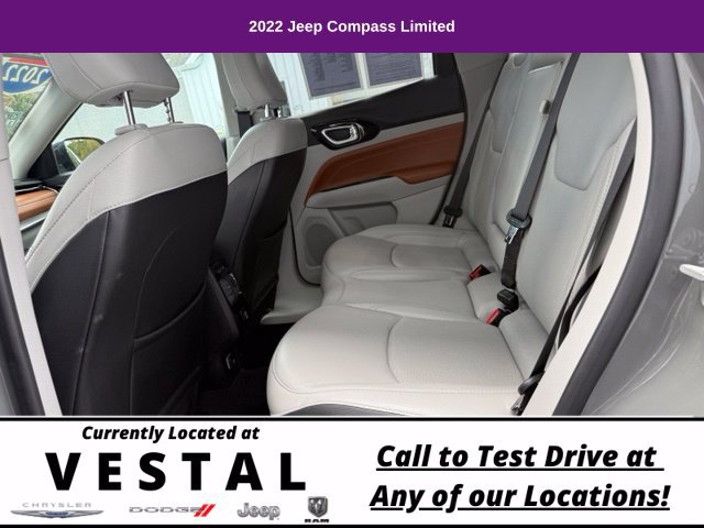 Used 2022 Jeep Compass Limited AWD/4WD image 19
