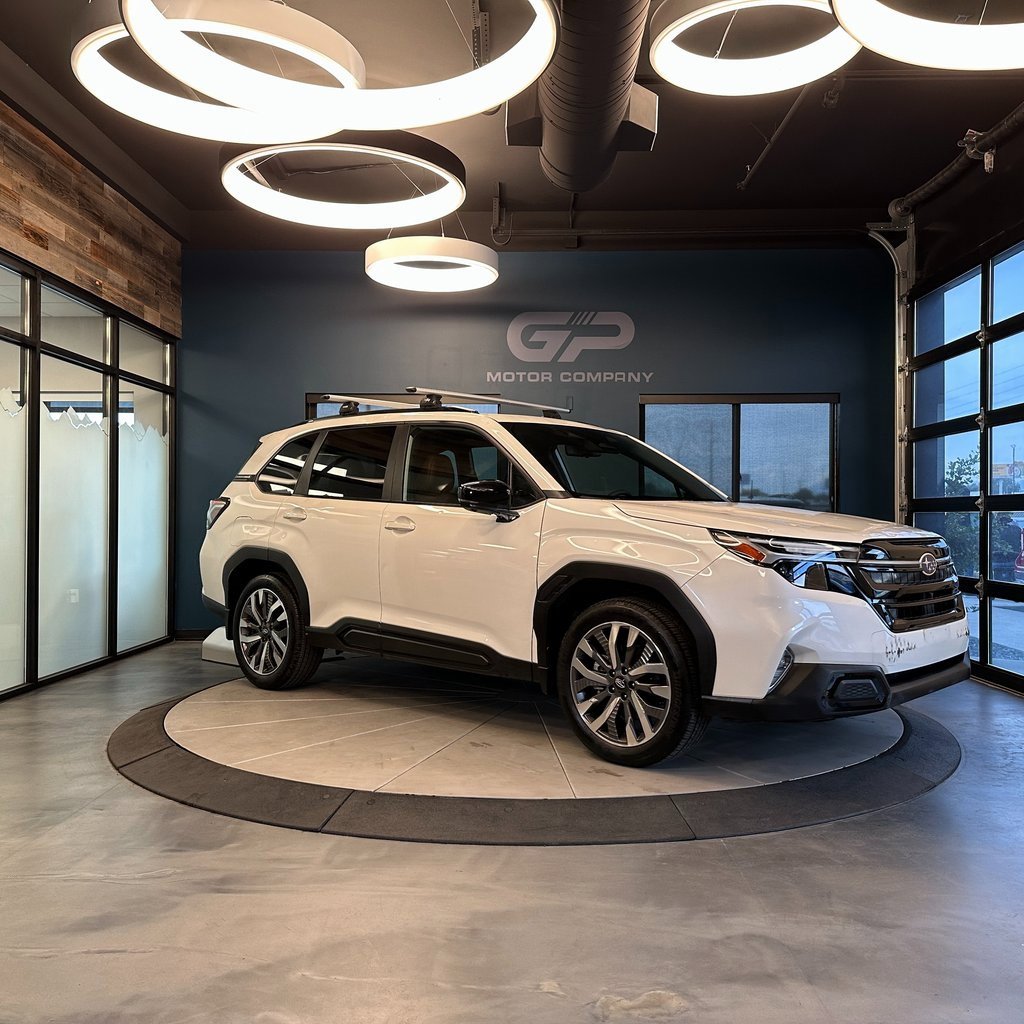 Used 2025 Subaru Forester Touring image 1