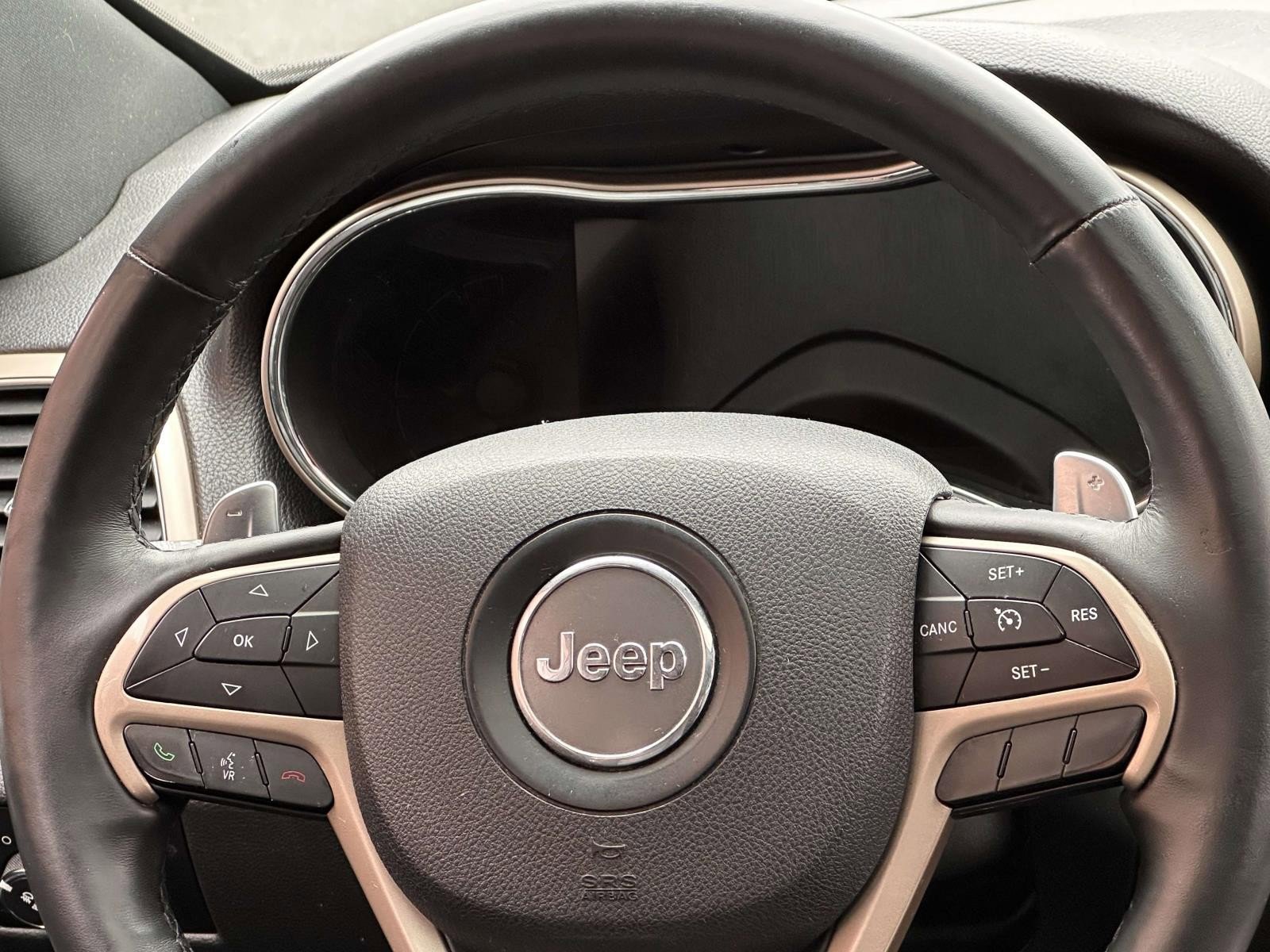 Used 2014 Jeep Grand Cherokee Limited image 20