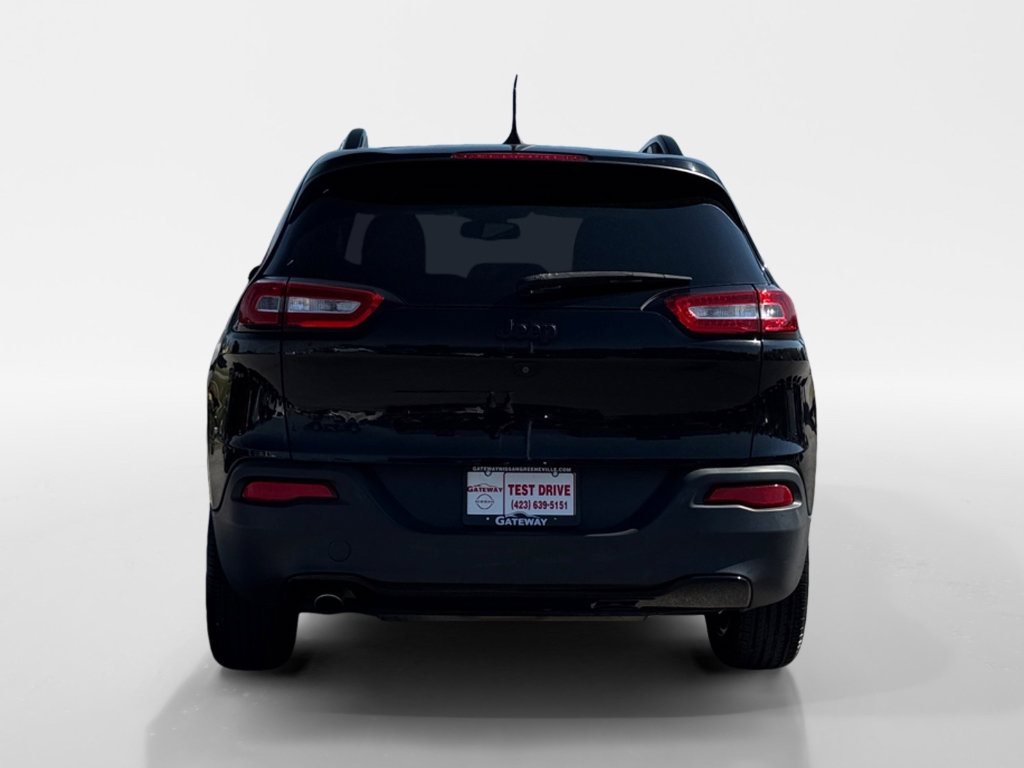 Used 2017 Jeep Cherokee Limited AWD/4WD image 5