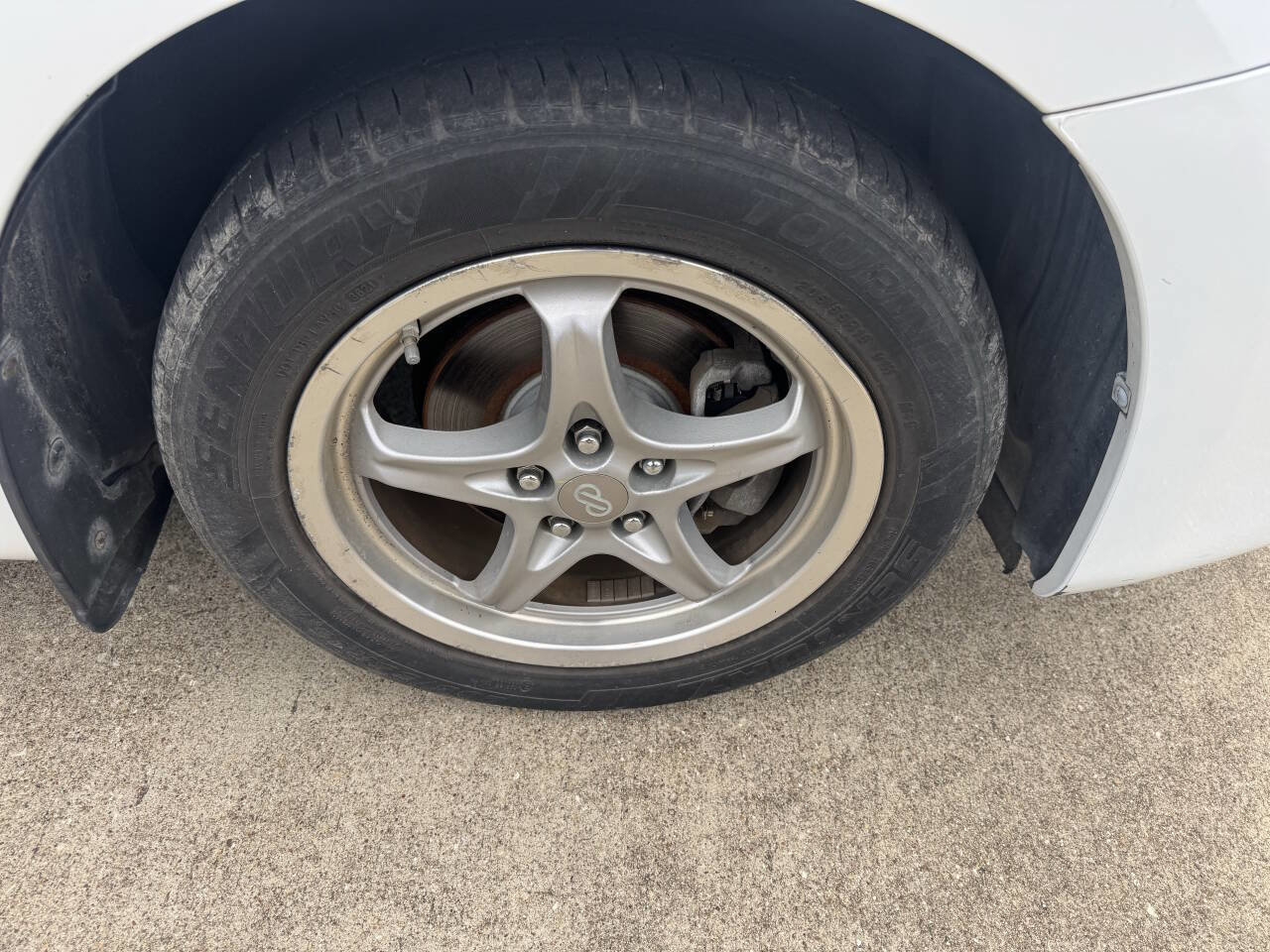 Used 2009 Toyota Matrix FWD image 31