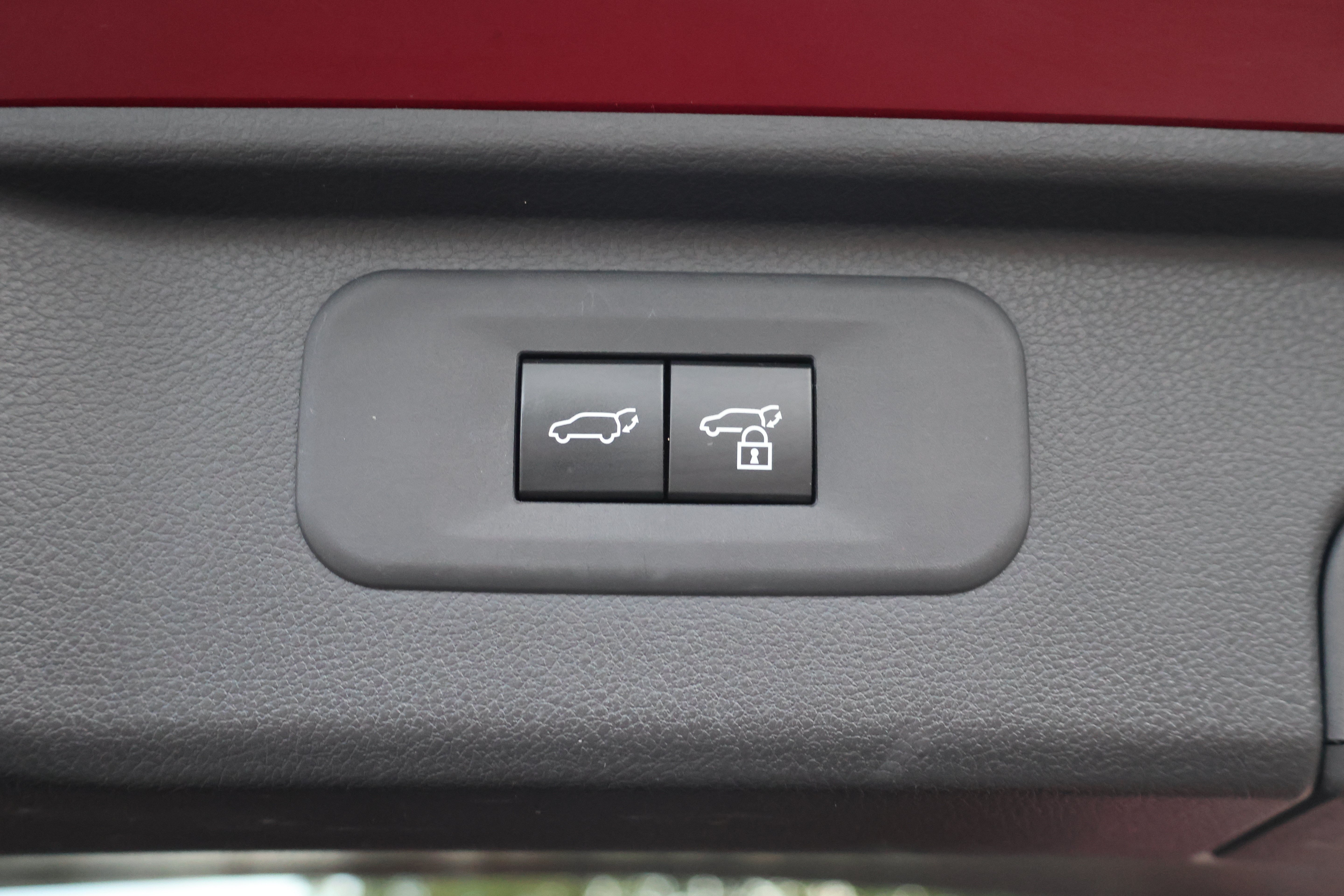 Certified 2024 Toyota Grand Highlander AWD image 6