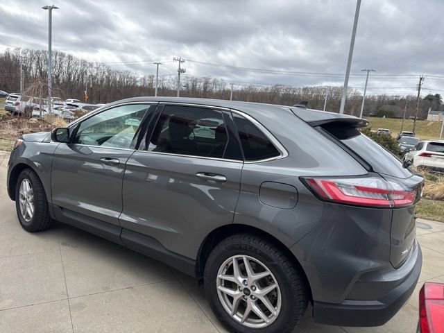 Used 2024 Ford Edge SEL AWD/4WD image 5