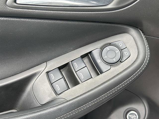 Used 2022 Buick Encore GX Select FWD image 11