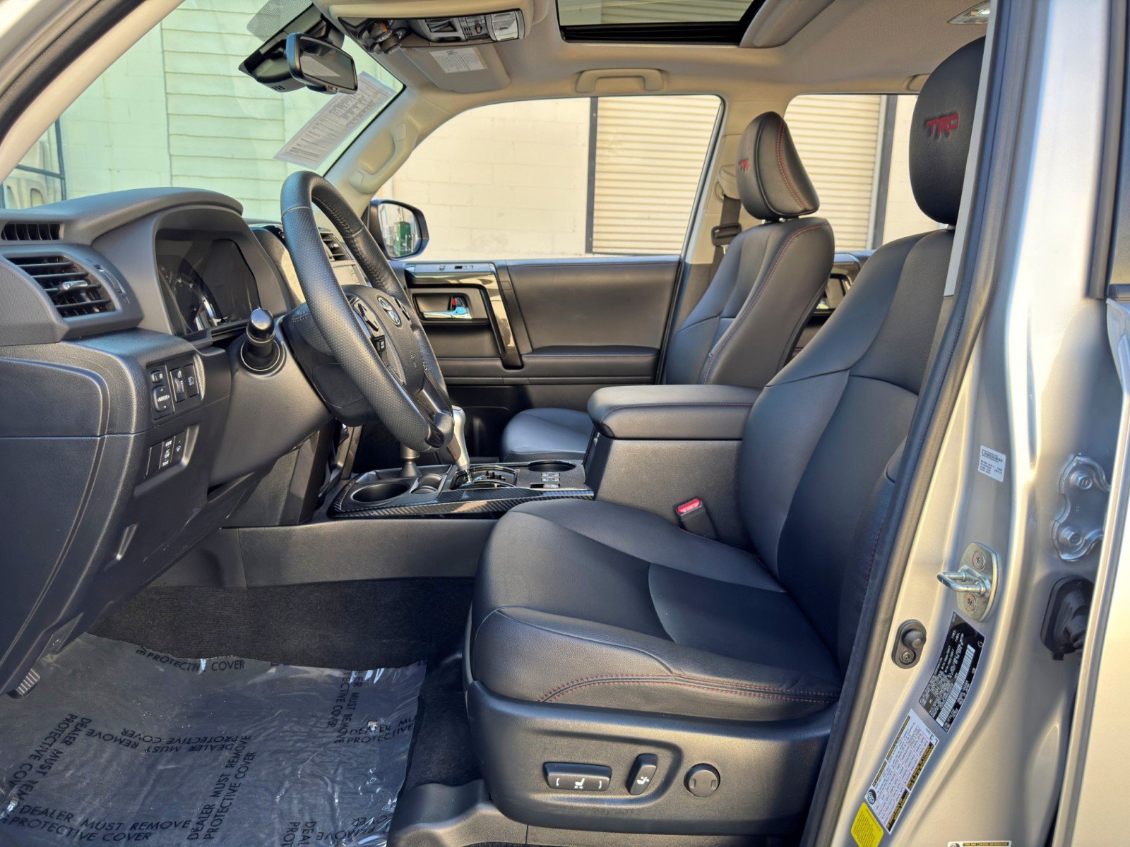 Used 2024 Toyota 4Runner TRD Off-Road Premium w/ Moonroof Package AWD/4WD image 17