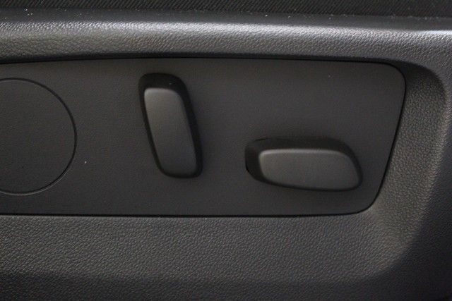 Certified 2023 Buick Envision Essence AWD/4WD image 10