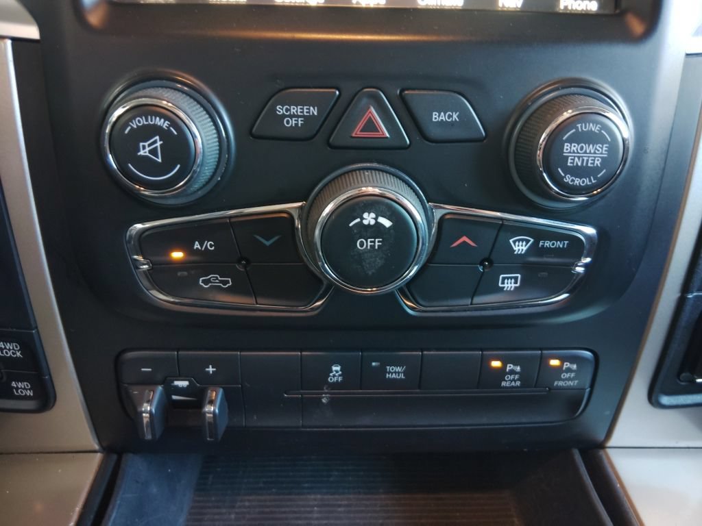 Used 2015 RAM 1500 Big Horn AWD/4WD image 32