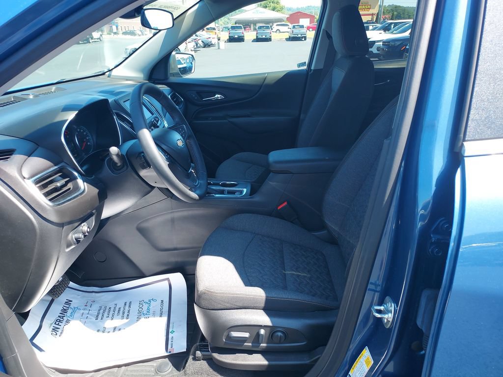 Used 2024 Chevrolet Equinox LT FWD image 13