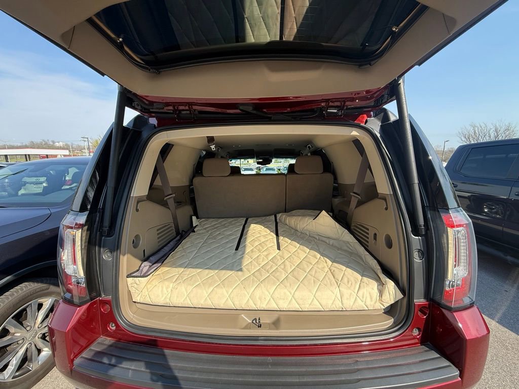 Used 2017 GMC Yukon SLE w/ SLE Value Package image 46