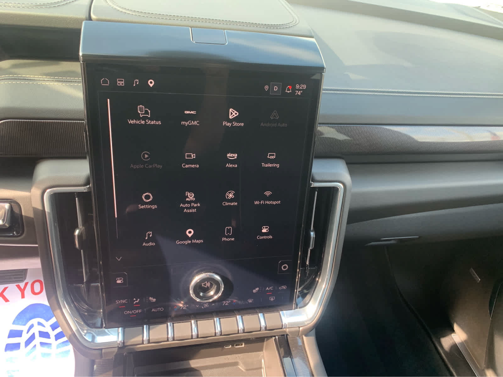 Used 2025 GMC Yukon Elevation AWD/4WD image 19