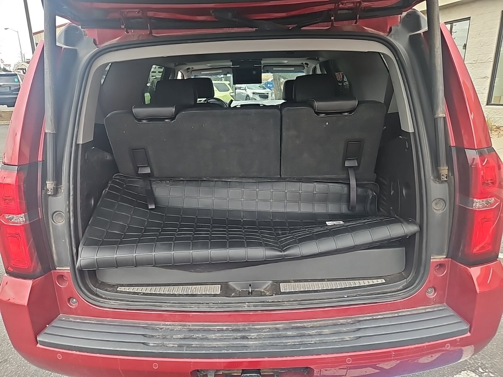 Used 2015 Chevrolet Tahoe LT image 26