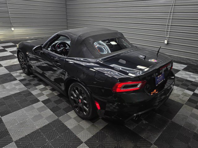 Used 2017 FIAT 124 Spider Abarth RWD image 12