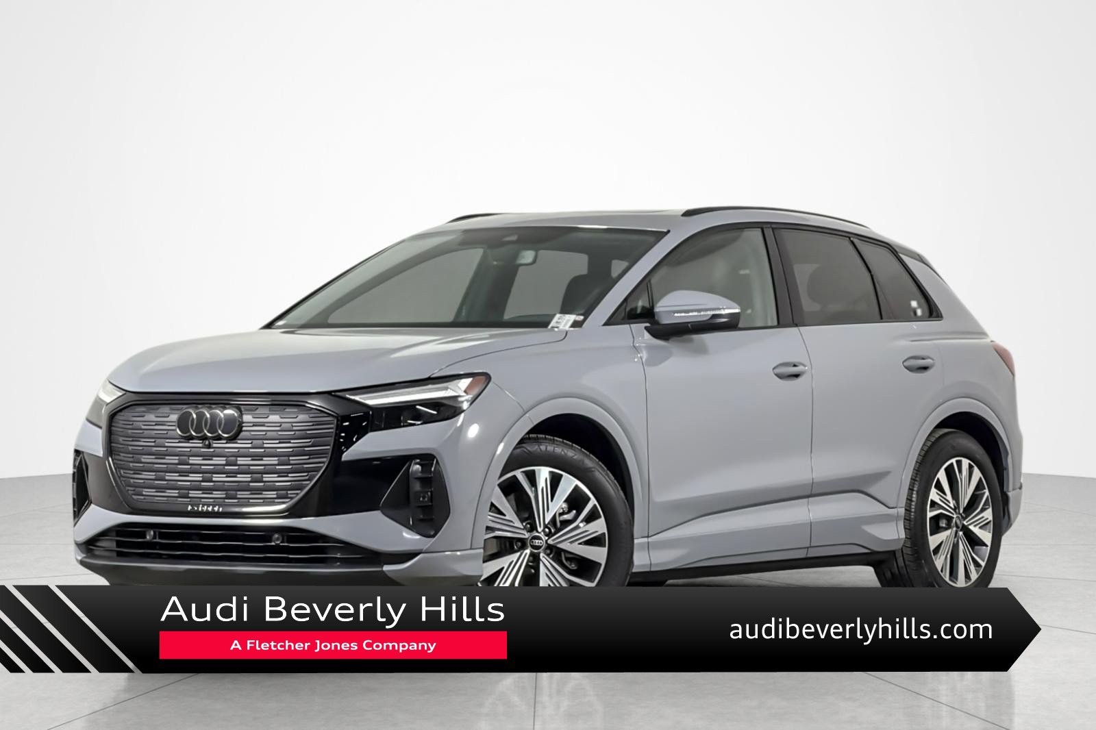 Used 2025 Audi Q4 e-tron Premium w/ Convenience Package RWD image 1