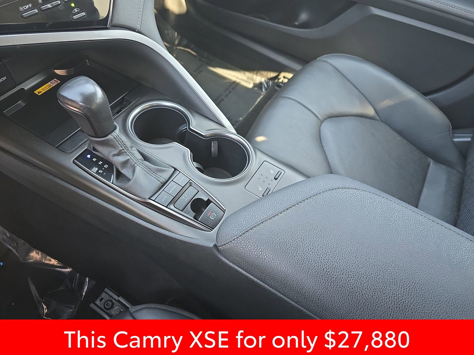Used 2024 Toyota Camry XSE FWD image 31
