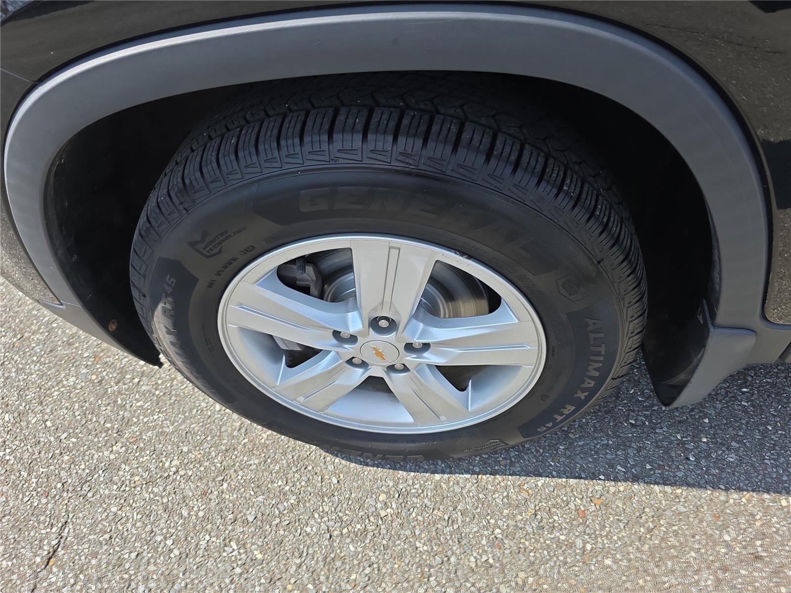 Used 2020 Chevrolet Trax LT w/ Driver Confidence Package image 12