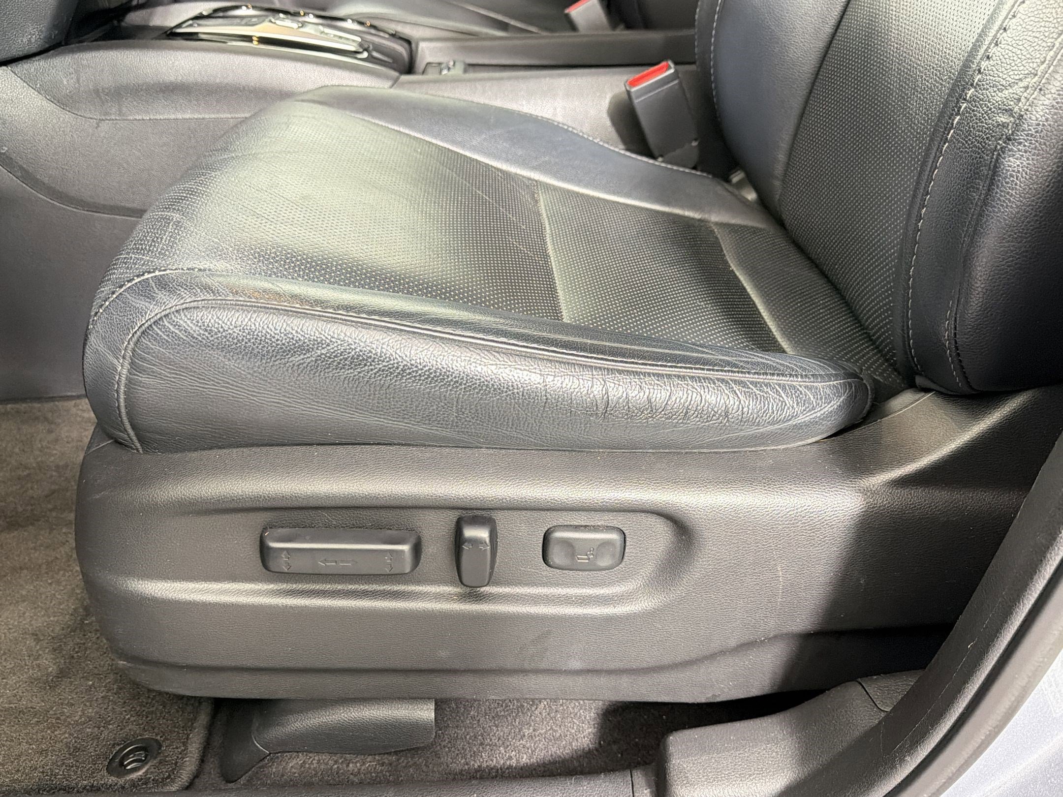 Used 2016 Honda Pilot Elite image 12