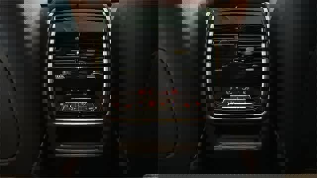 Used 2026 BMW X6 xDrive40i image 29