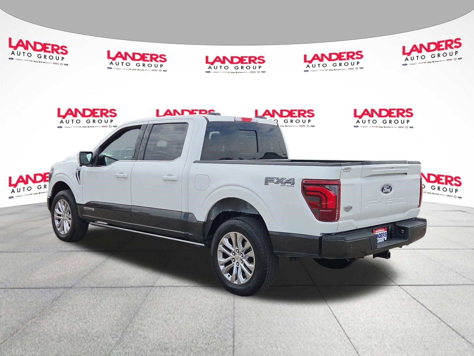 Used 2024 Ford F150 King Ranch w/ FX4 Off-Road Package image 5