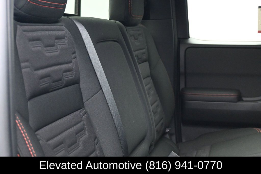 Used 2024 Nissan Frontier PRO-4X w/ Technology Package AWD/4WD image 10