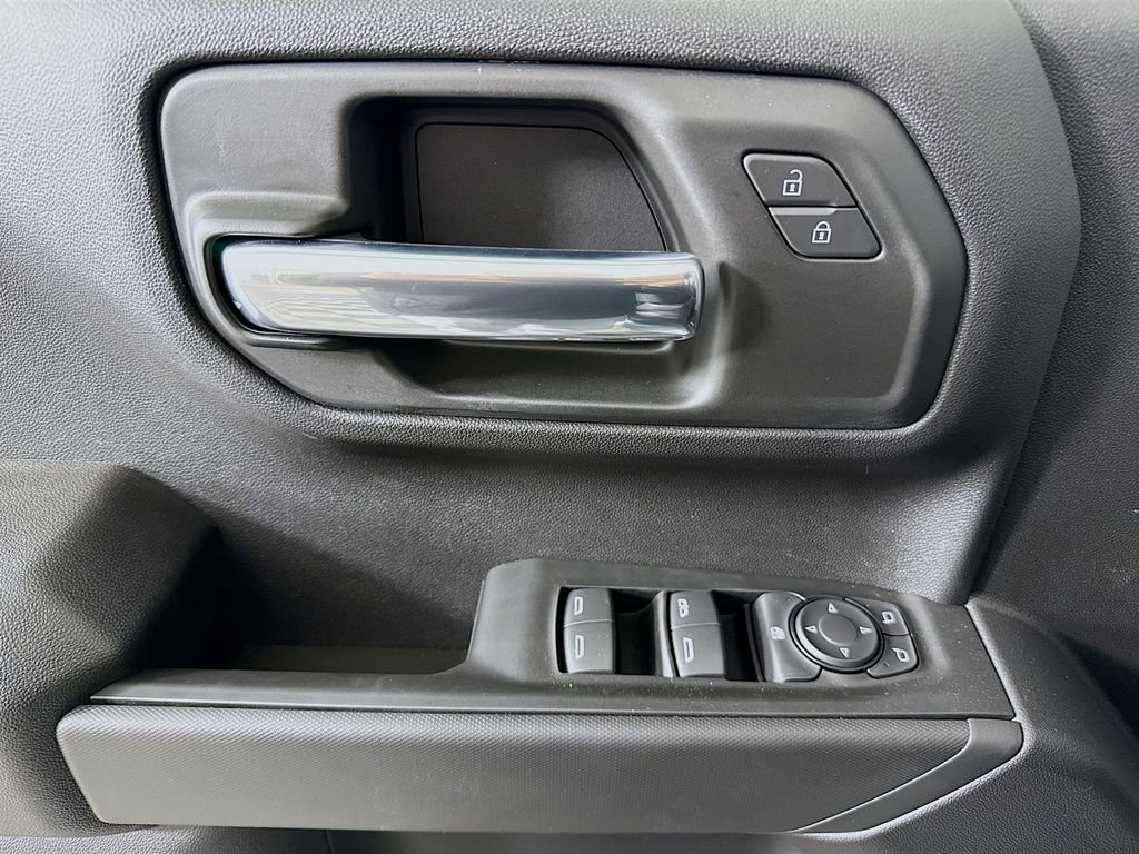 New 2026 Chevrolet Silverado 1500 Custom AWD/4WD image 17