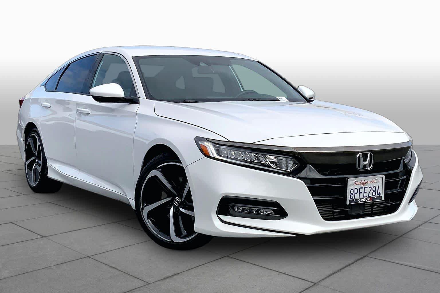 Used 2020 Honda Accord Sport image 2
