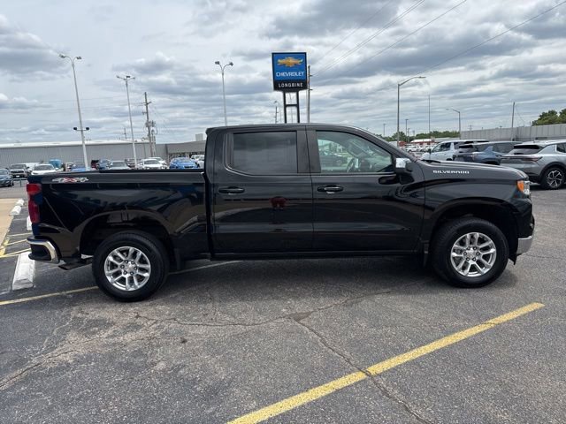 Used 2024 Chevrolet Silverado 1500 LT AWD/4WD image 8