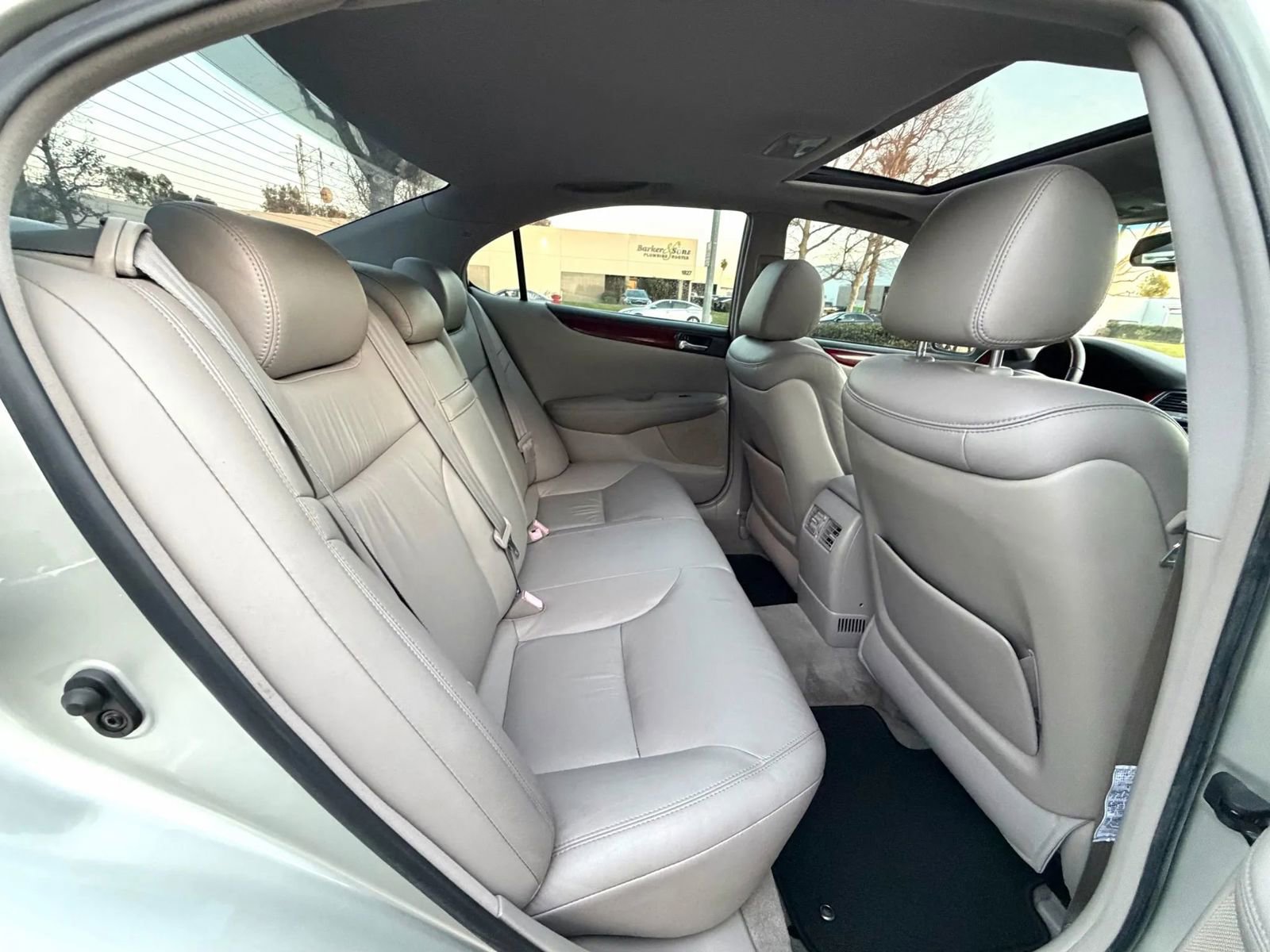 Used 2004 Lexus ES 330 image 16