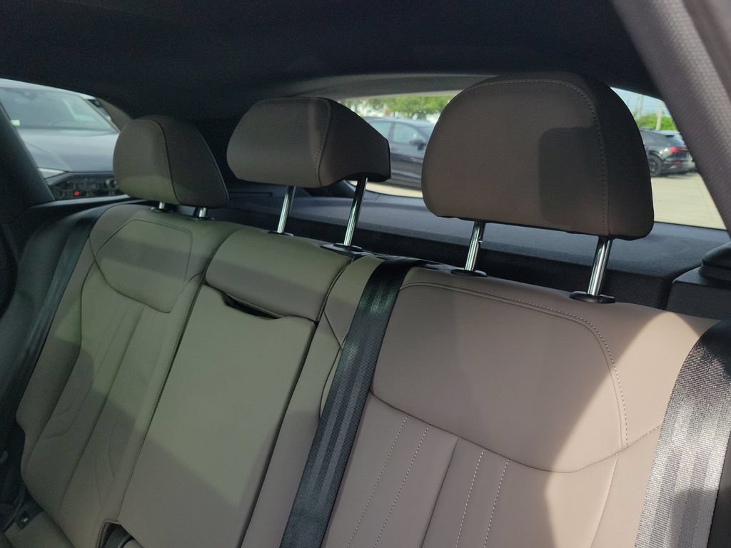 New 2026 Audi Q3 quattro 2.0T AWD/4WD image 27