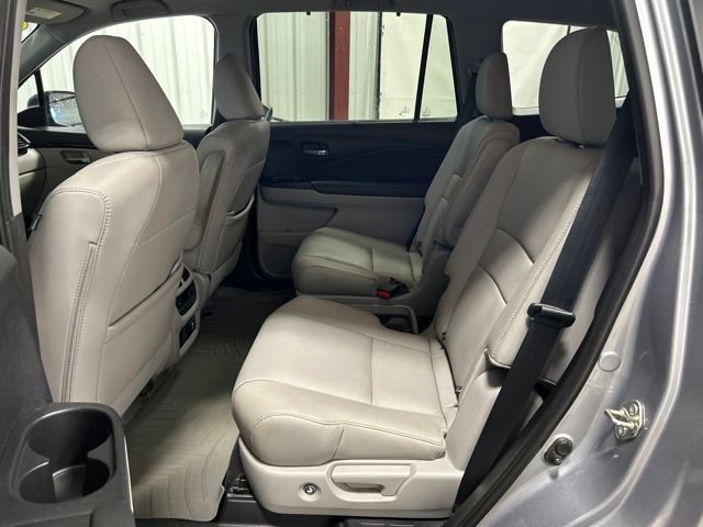 Used 2020 Honda Pilot Touring image 17